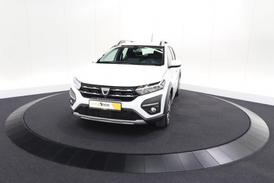 Dacia SANDERO Stepway 1.0 TCe 90 Comfort | Apple Carplay | Parkeersensoren | Cruise Control
