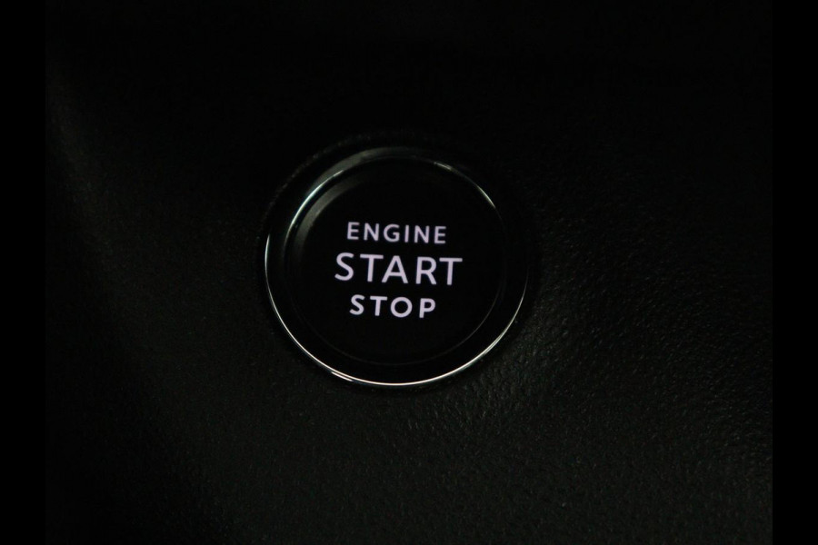 Jeep Avenger Longitude 54 kWh | SOH 93% | Warmtepomp | Carplay | Navigatie | Parkeerhulp | Full LED | Climate control | Cruise control