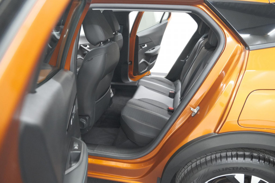 Peugeot 2008 PureTech 130 EAT8 Allure | Allseason Banden | Camera | Navigatie | Parkeersensoren