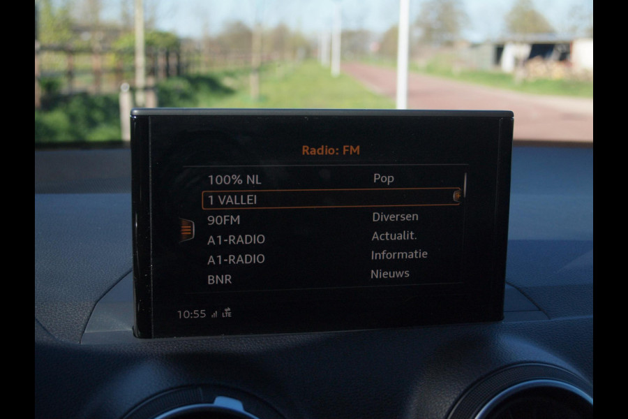 Audi Q2 30 TFSI Design Pro Line Plus | Trekhaak | Automaat | Cruise Control | Stoelverwarming |