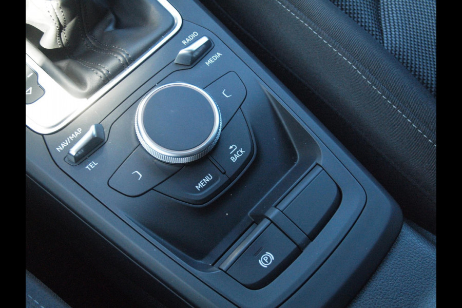 Audi Q2 30 TFSI Design Pro Line Plus | Trekhaak | Automaat | Cruise Control | Stoelverwarming |
