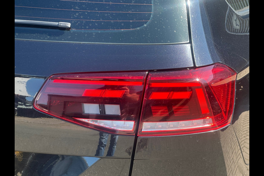 Volkswagen Passat Variant 1.5 TSI Elegance Business R|ACC|CAMERA|