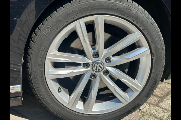 Volkswagen Passat Variant 1.5 TSI Elegance Business R|ACC|CAMERA|