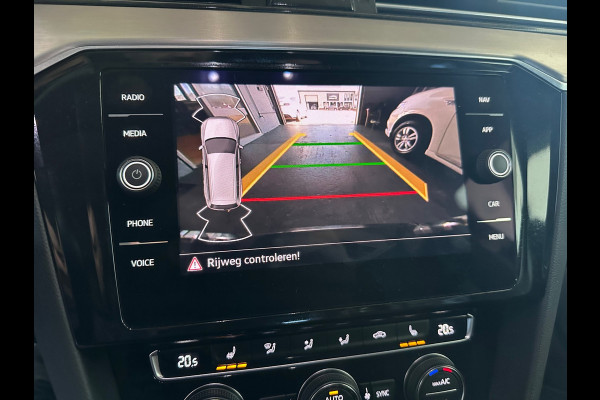 Volkswagen Passat Variant 1.5 TSI Elegance Business R|ACC|CAMERA|