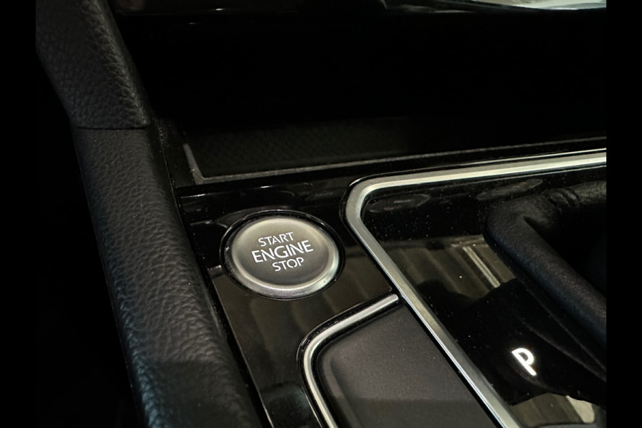 Volkswagen Passat Variant 1.5 TSI Elegance Business R|ACC|CAMERA|