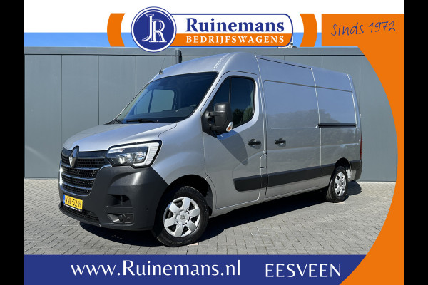 Renault Master T35 2.3 dCi 135 PK / L2H2 / 1e EIG. / TREKHAAK / 2x SCHUIFDEUR / CAMERA / AIRCO / CRUISE / BLIND SPOT
