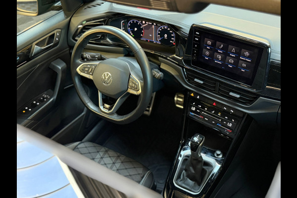 Volkswagen T-Roc 1.5 TSI R-Line Business+ 3x R-LINE|PANO|VIRTUAL|KEYLESS|IQLIGHT|SFEERVERLICHTING|GARANTIE|NIGHTPAKKET|2024|BOMVOL