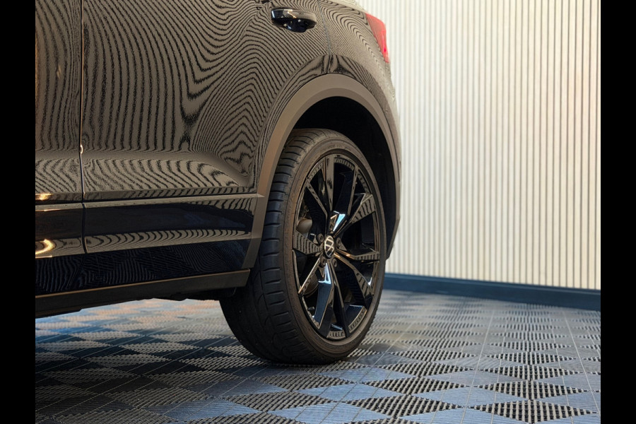 Volkswagen T-Roc 1.5 TSI R-Line Business+ 3x R-LINE|PANO|VIRTUAL|KEYLESS|IQLIGHT|SFEERVERLICHTING|GARANTIE|NIGHTPAKKET|2024|BOMVOL
