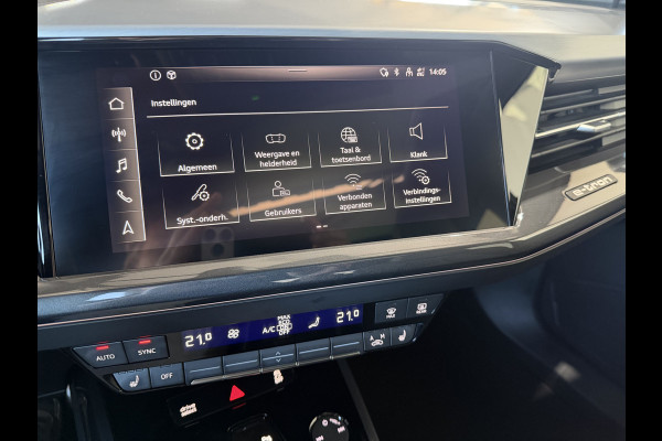 Audi Q4 e-tron 40 Launch edition S Competition 77 kWh Pan /Dak - Head Up - Trekhaak