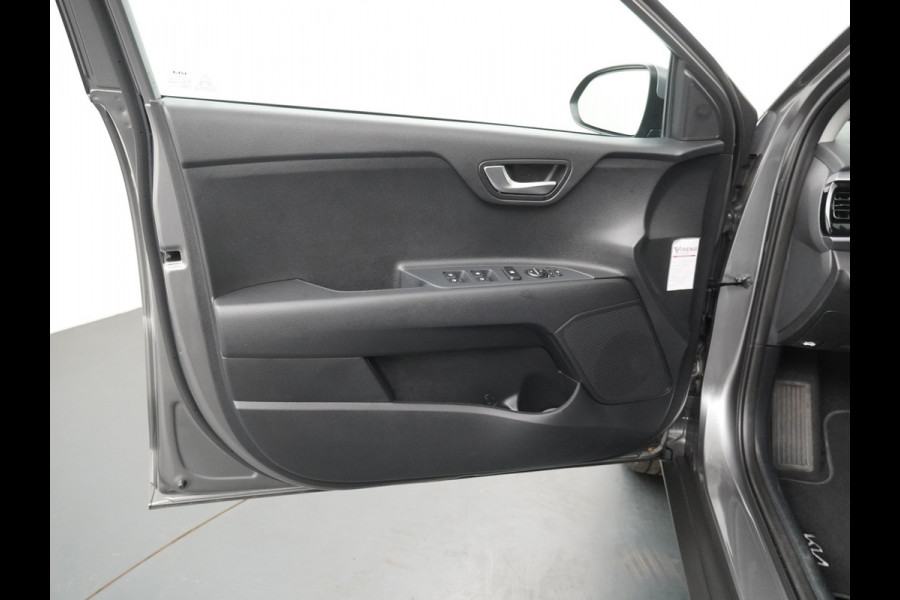 Kia Stonic 1.0 T-GDi MHEV DynamicPlusLine Apple Carplay/Android Auto - Cruise Control - Climate Control - Stuur/Stoelverwarming - Fabrieksgarantie tot 03-2032