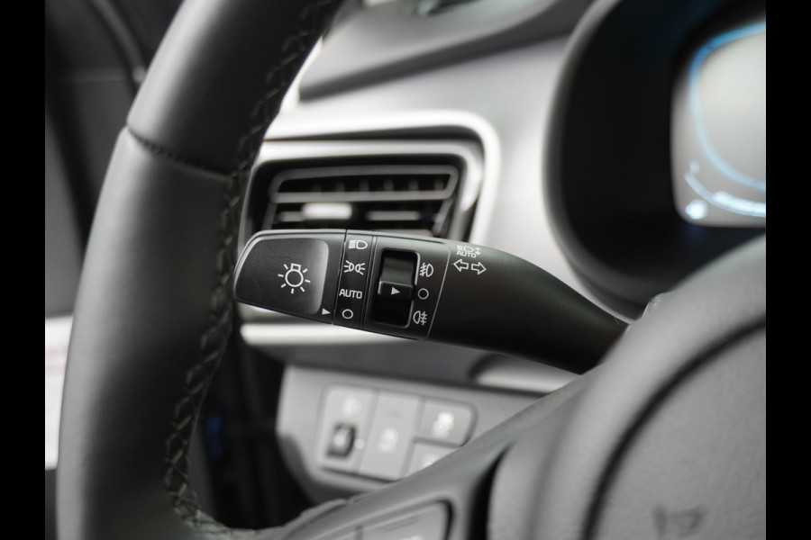 Kia Stonic 1.0 T-GDi MHEV DynamicPlusLine Apple Carplay/Android Auto - Cruise Control - Climate Control - Stuur/Stoelverwarming - Fabrieksgarantie tot 03-2032