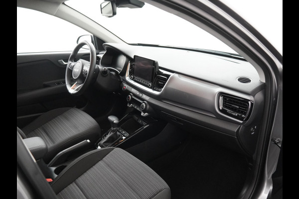 Kia Stonic 1.0 T-GDi MHEV DynamicPlusLine Apple Carplay/Android Auto - Cruise Control - Climate Control - Stuur/Stoelverwarming - Fabrieksgarantie tot 03-2032
