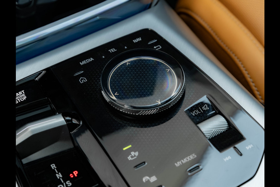 BMW X3 M50 - Individual - Pano - Standkachel - Trekhaak - Stoelventilatie