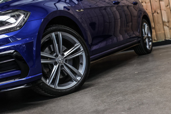 Volkswagen Golf 1.5 TSI R-Line *Pano*Dynaudio*DCC*Camera*Massage*Virtual*DSG*