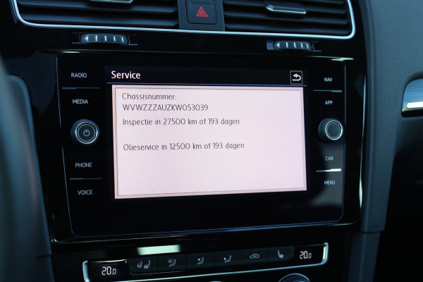 Volkswagen Golf 1.5 TSI R-Line *Pano*Dynaudio*DCC*Camera*Massage*Virtual*DSG*