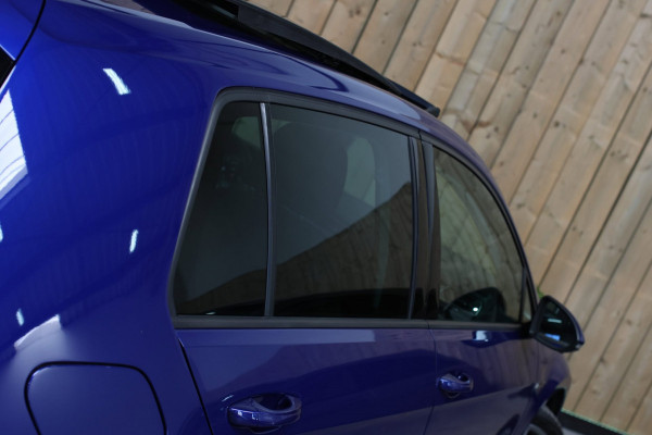 Volkswagen Golf 1.5 TSI R-Line *Pano*Dynaudio*DCC*Camera*Massage*Virtual*DSG*