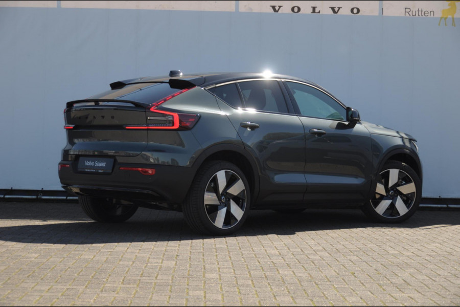 Volvo EC40 252PK Automaat Single Ext. Range Plus / Modeljaar 2026 / Adaptive cruise control  / Pilot assist / BLIS / Stoel en stuur verwarming / Elektrische achterklep / Parkeersensoren met camera / Google infotainment / Panoramadak