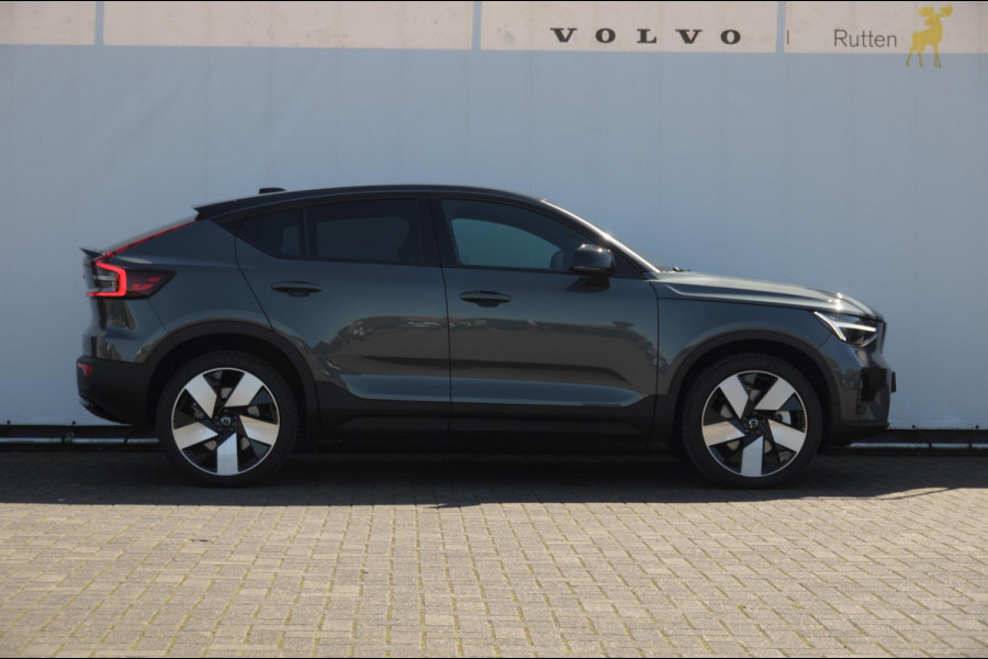Volvo EC40 252PK Automaat Single Ext. Range Plus / Modeljaar 2026 / Adaptive cruise control  / Pilot assist / BLIS / Stoel en stuur verwarming / Elektrische achterklep / Parkeersensoren met camera / Google infotainment / Panoramadak