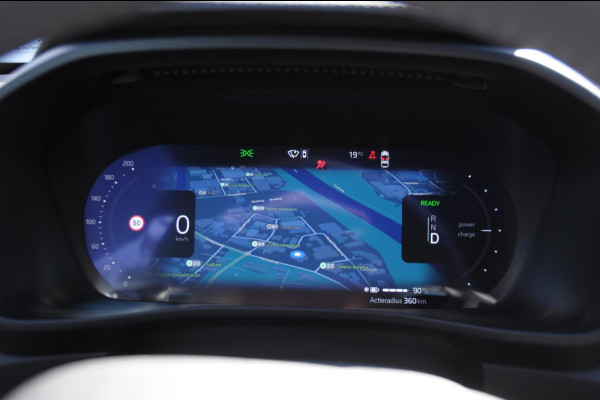 Volvo EC40 252PK Automaat Single Ext. Range Plus / Modeljaar 2026 / Adaptive cruise control  / Pilot assist / BLIS / Stoel en stuur verwarming / Elektrische achterklep / Parkeersensoren met camera / Google infotainment / Panoramadak