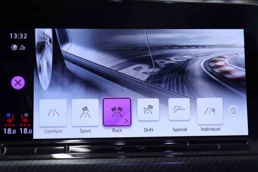 Volkswagen Golf 2.0 TSI R 4Motion PERFORMANCE/PANO/AKRA/HUD/HK/MEM/IQ/VOL