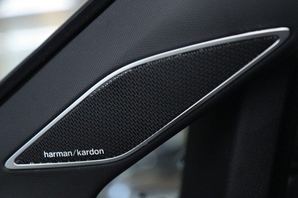 Volkswagen Golf 2.0 TSI R 4Motion PERFORMANCE/PANO/AKRA/HUD/HK/MEM/IQ/VOL