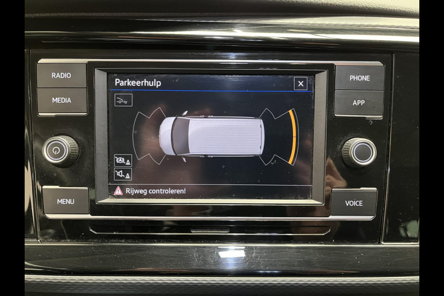 Volkswagen Transporter 2.0 TDI L2H1 28 Dubbele Cabine Highline Automaat Airco Cruise Adaptief PDC LMV
