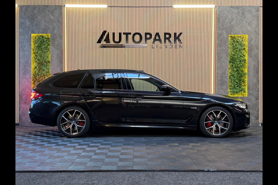 BMW 5 Serie Touring 530e Business Edition Plus M-SPORT|PANO|MEMORY|KEYLESS|SFEERVERLICHTING|CARPLAY|GARANTIE|DEALER ONDERHOUDEN!