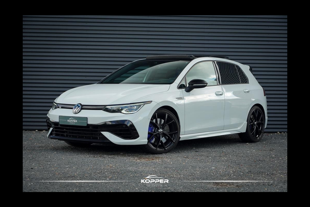 Volkswagen Golf 2.0 TSI R 4Motion / Pano / Akrapovic / DCC / Stoelklima
