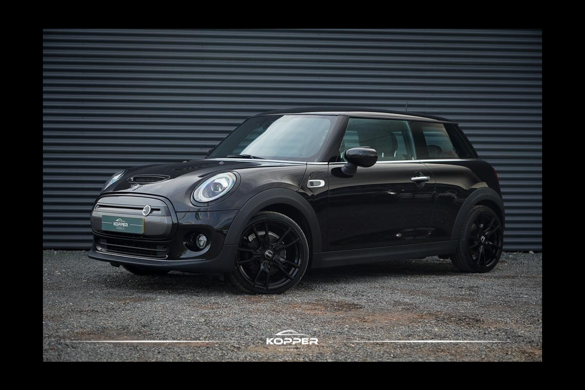 MINI Mini Electric Essential 33 kWh / Sportstoel / Camera / Navi / Stoelverwarming / Incl BTW