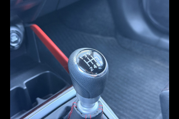 Suzuki Swift 1.4 Sport Smart Hybrid Camera CarPlay ACC 17'' LED Stoelverwarming