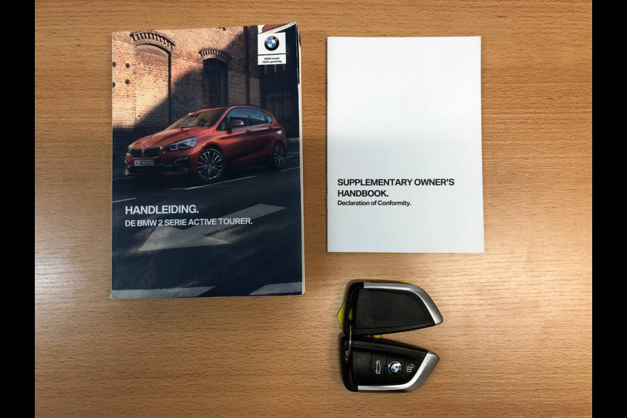 BMW 2 Serie Active Tourer 218i High Executive Edition sportint | leer | pano | stoelverw | navi | camera | cruise| headup