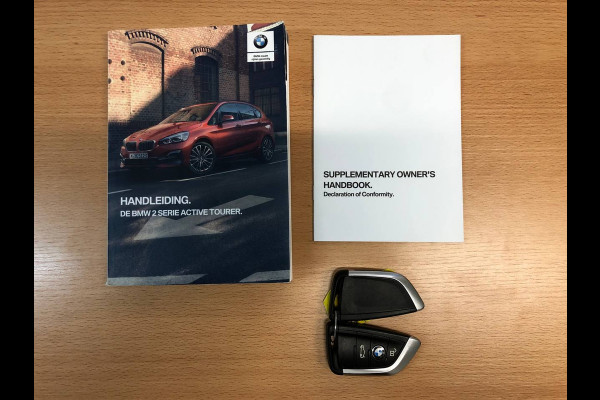 BMW 2 Serie Active Tourer 218i High Executive Edition sportint | leer | pano | stoelverw | navi | camera | cruise| headup