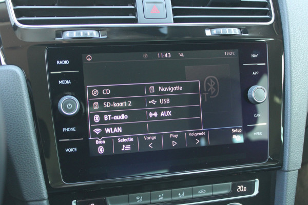 Volkswagen Golf 1.0 TSI Highline AdaptiveCruise VirtualCockpit Carplay !!NIEUWBINNEN!!