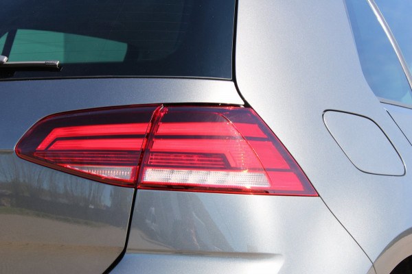 Volkswagen Golf 1.0 TSI Highline AdaptiveCruise VirtualCockpit Carplay !!NIEUWBINNEN!!