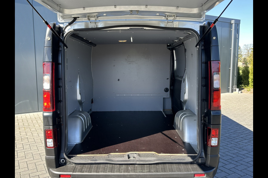 Opel Vivaro 1.6 CDTI 126 PK / L1H1 / 1e EIG. / ACHTERKLEP / AIRCO / CRUISE / NAVI / CAMERA / BLUETOOTH