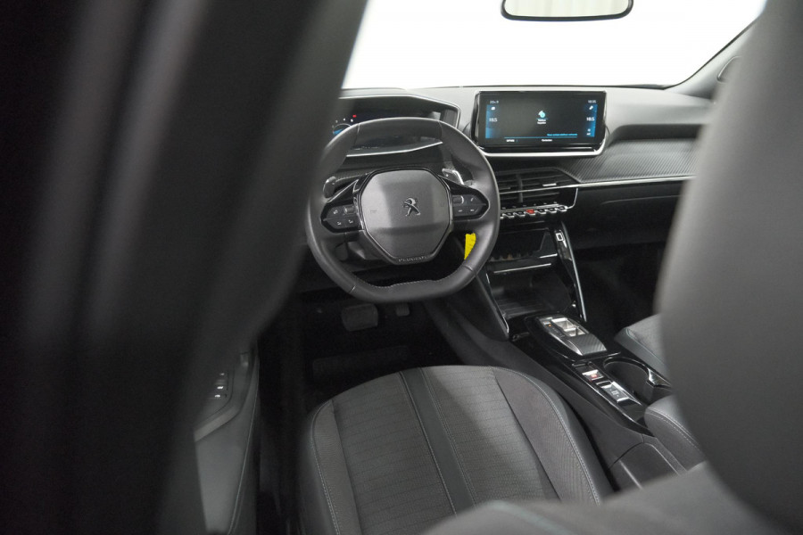 Peugeot 2008 PureTech 130 EAT8 Allure Pack | Navigatie | Camera | Apple Carplay | Parkeersensoren