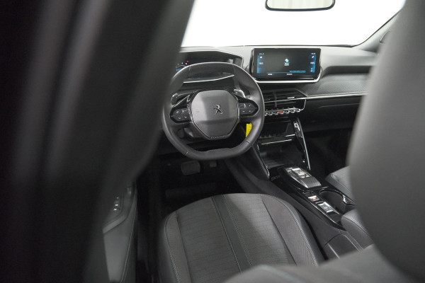 Peugeot 2008 PureTech 130 EAT8 Allure Pack | Navigatie | Camera | Apple Carplay | Parkeersensoren