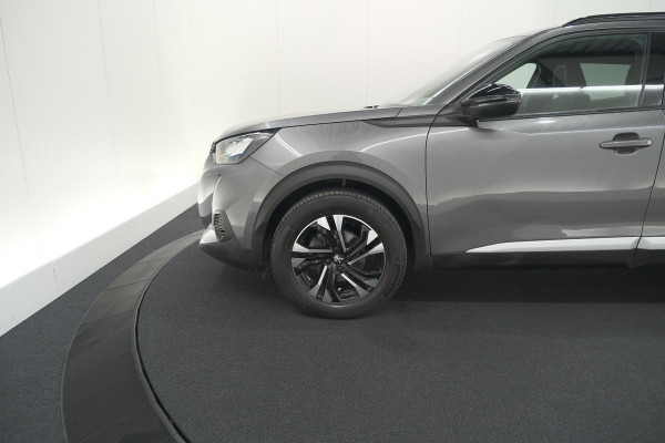 Peugeot 2008 PureTech 130 EAT8 Allure Pack | Navigatie | Camera | Apple Carplay | Parkeersensoren