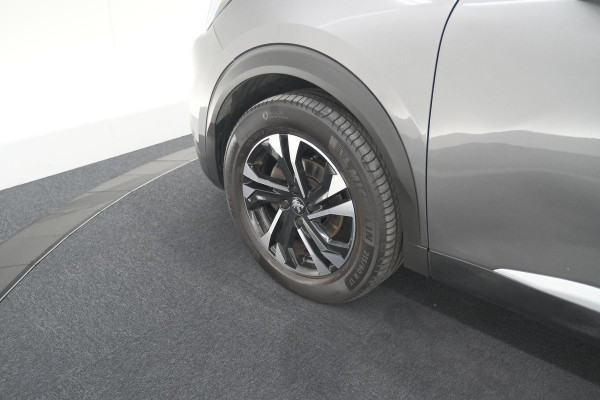 Peugeot 2008 PureTech 130 EAT8 Allure Pack | Navigatie | Camera | Apple Carplay | Parkeersensoren