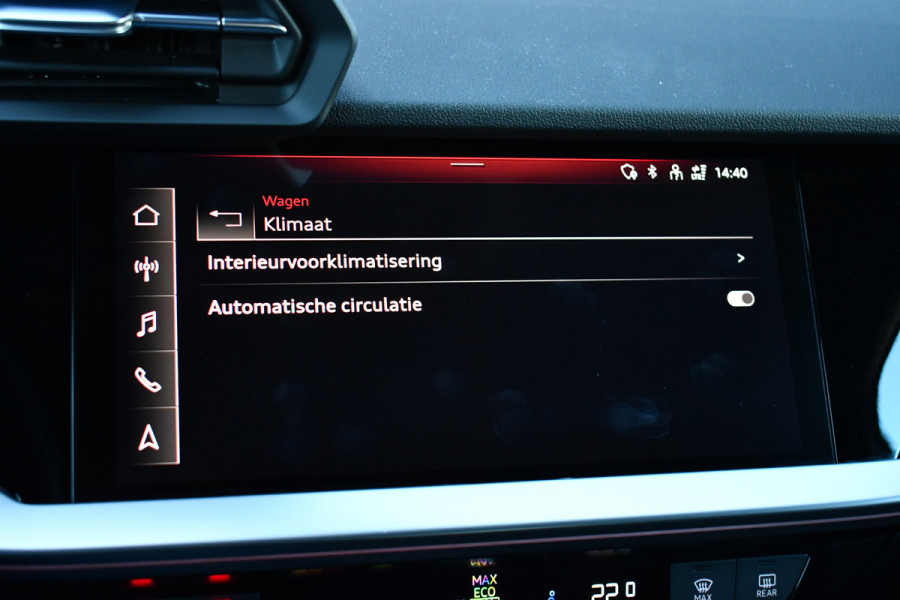 Audi A3 Sportback 45 TFSI e S-Line 19inch m-LED ACC Camera Sfeer Optic-black