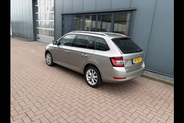 Škoda Fabia Combi 1.0 TSi 95pk Clever Plus NAVI/CARPLAY/DODEHOEK/PDC/LED/16INCH/STOELVERWARMING