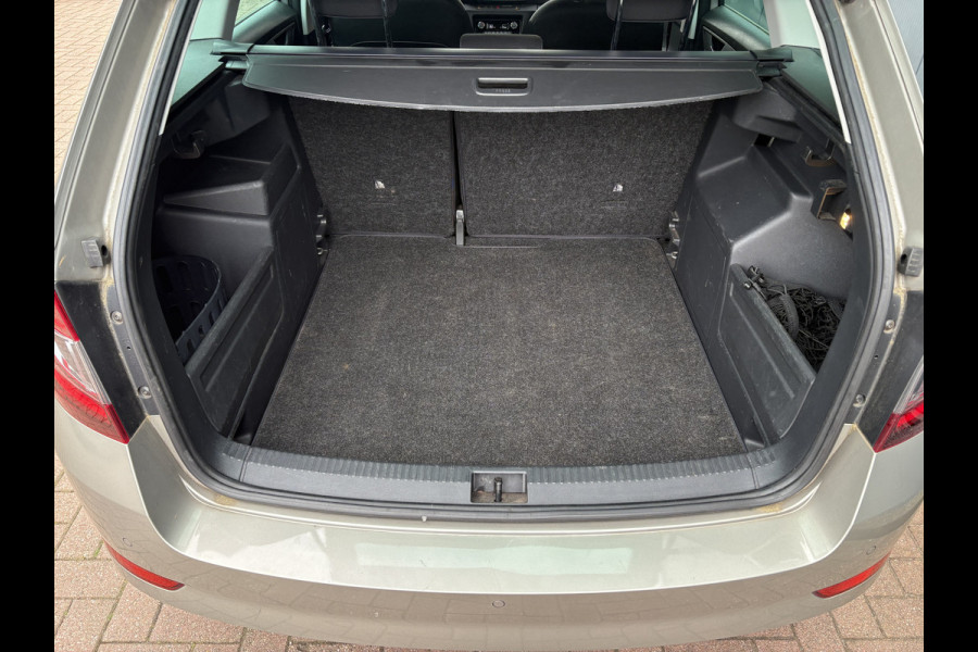 Škoda Fabia Combi 1.0 TSi 95pk Clever Plus NAVI/CARPLAY/DODEHOEK/PDC/LED/16INCH/STOELVERWARMING