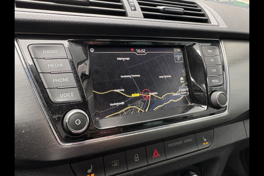 Škoda Fabia Combi 1.0 TSi 95pk Clever Plus NAVI/CARPLAY/DODEHOEK/PDC/LED/16INCH/STOELVERWARMING