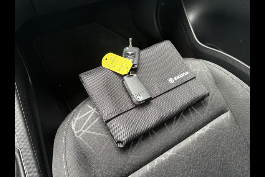 Škoda Fabia Combi 1.0 TSi 95pk Clever Plus NAVI/CARPLAY/DODEHOEK/PDC/LED/16INCH/STOELVERWARMING