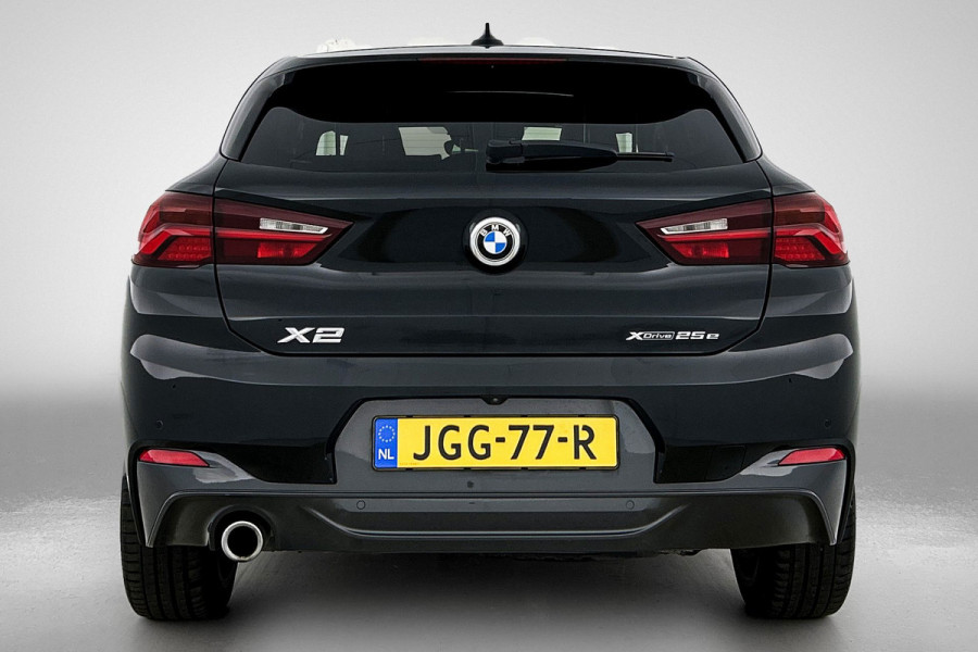 BMW X2 XDrive25e M-sport Business Edition Plus (Dealer OnderH, Panorama, Camera, PDC V+A, Camera, StoelV, Navi Prof, Etc)