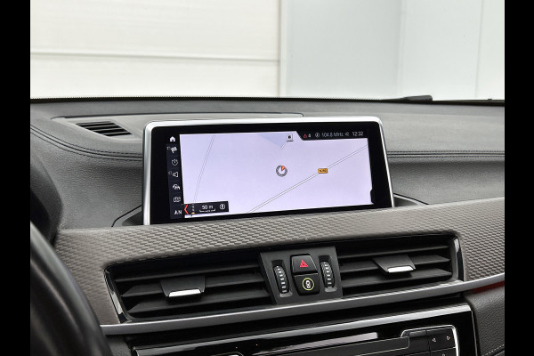 BMW X2 XDrive25e M-sport Business Edition Plus (Dealer OnderH, Panorama, Camera, PDC V+A, Camera, StoelV, Navi Prof, Etc)