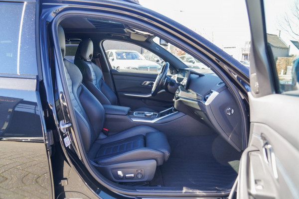 BMW 3 Serie Touring 330e xDrive | Head Up Display | M Sportstoelen | Harman/Kardon | Camera