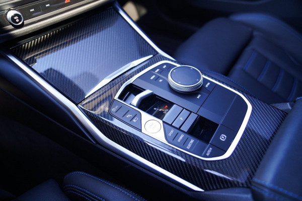 BMW 3 Serie Touring 330e xDrive | Head Up Display | M Sportstoelen | Harman/Kardon | Camera