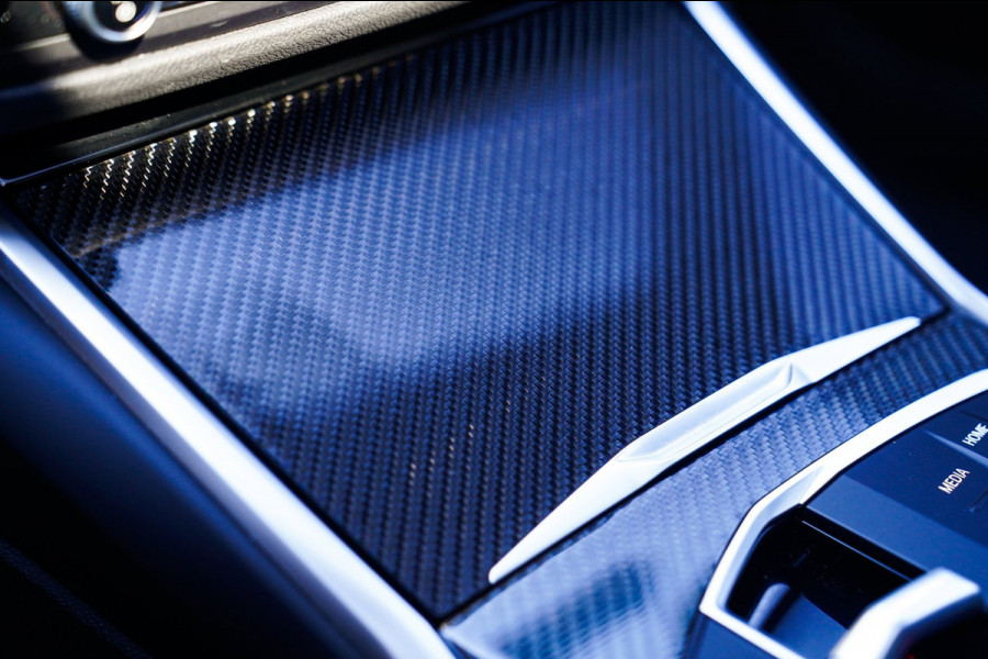 BMW 3 Serie Touring 330e xDrive | Head Up Display | M Sportstoelen | Harman/Kardon | Camera