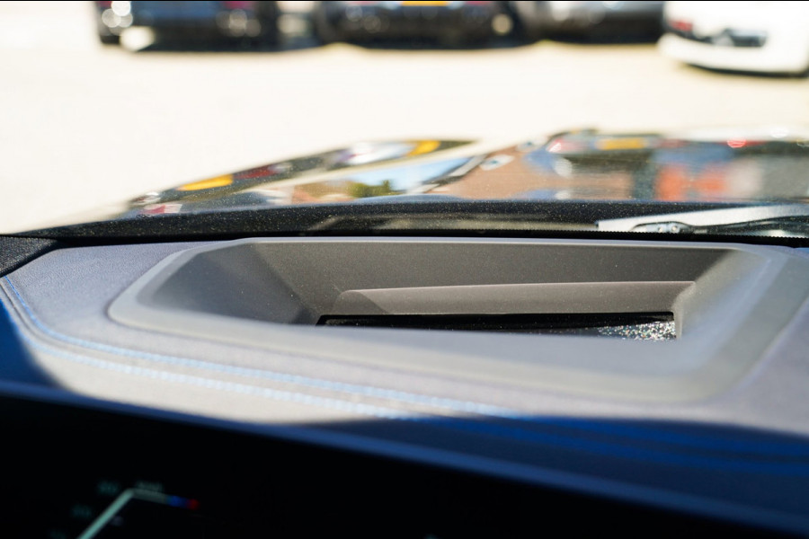 BMW 3 Serie Touring 330e xDrive | Head Up Display | M Sportstoelen | Harman/Kardon | Camera